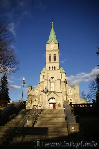 Kościół pw. Najświętszej Rodziny z lat 1877-1896