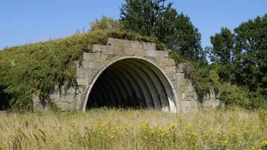 Hangar.