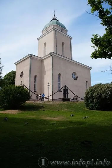 Kościół na wyspie Suomenlinna