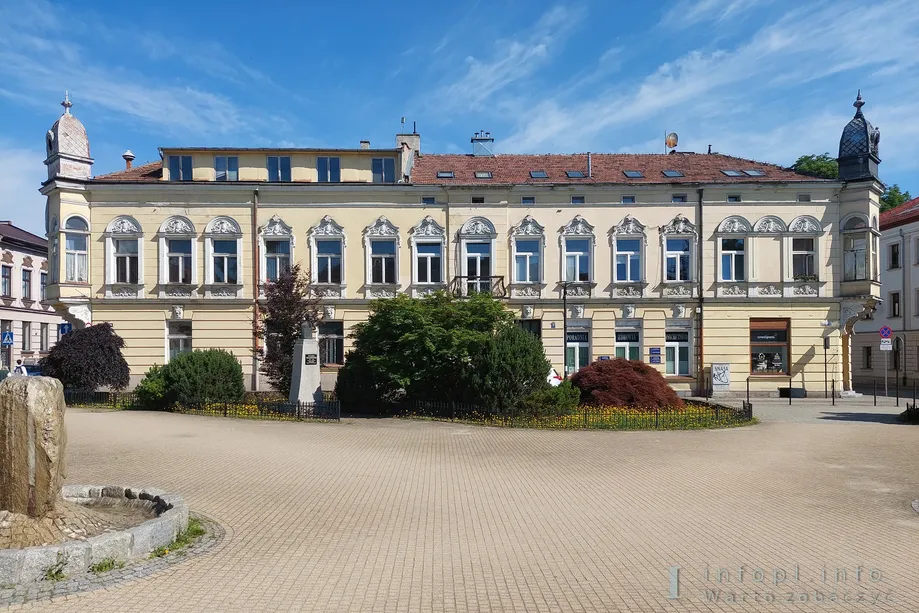 Nowy Sącz, Pl. 3 Maja