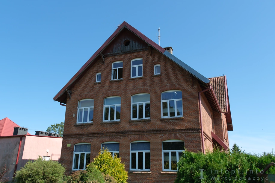 Szkoła w Brzydowie