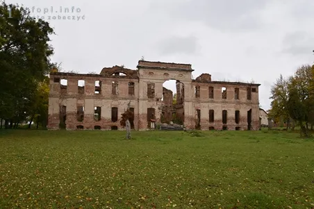19-10-2023. Pałace Pojezierza Łasińskiego